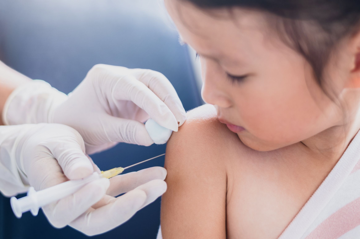 Imunisasi anak